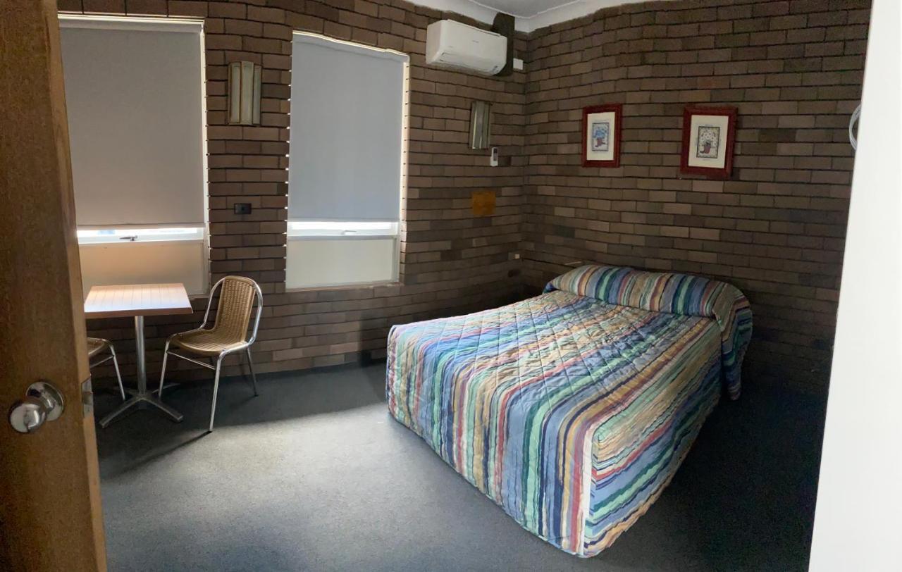 Downtown Motel Wollongong Buitenkant foto