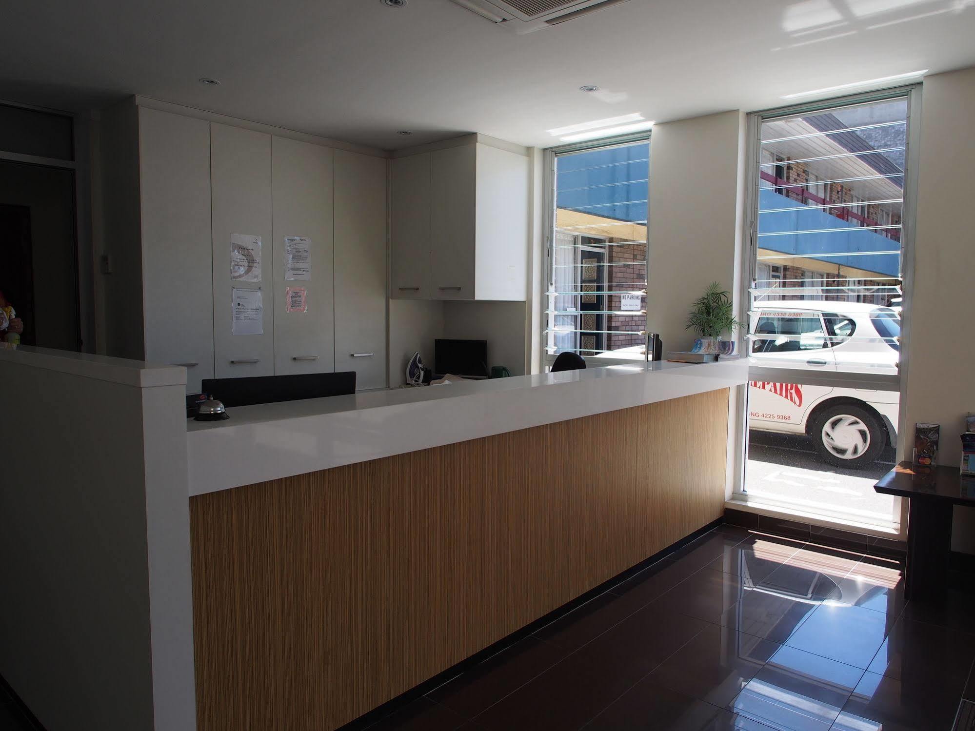 Downtown Motel Wollongong Buitenkant foto