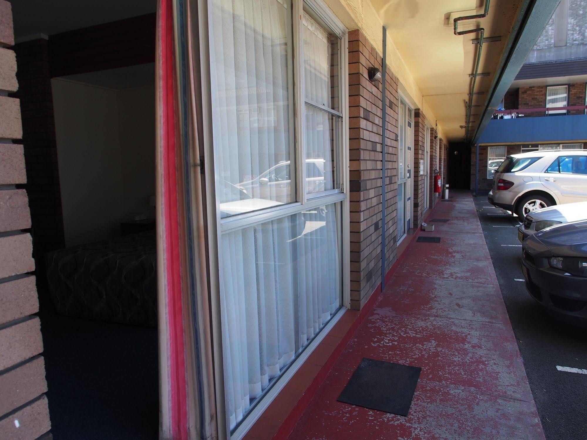 Downtown Motel Wollongong Buitenkant foto